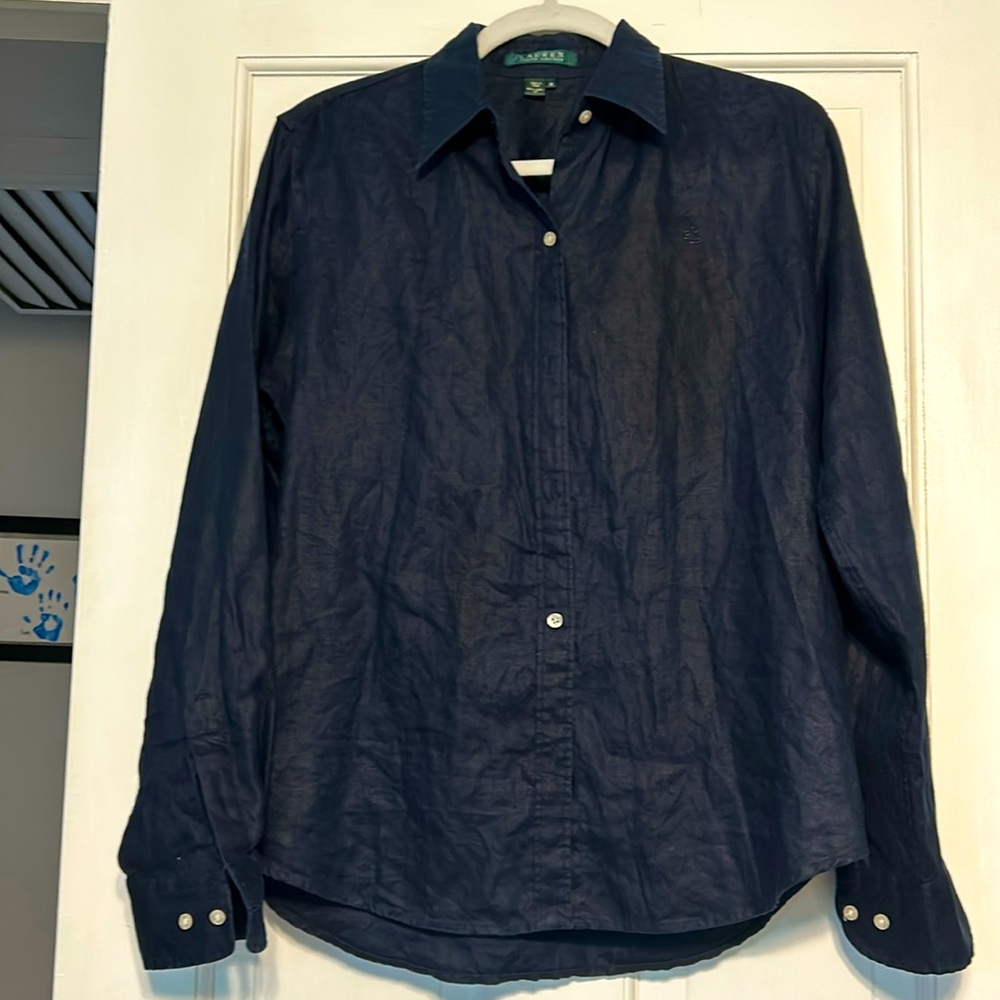 Navy blue 100% linen shirt.